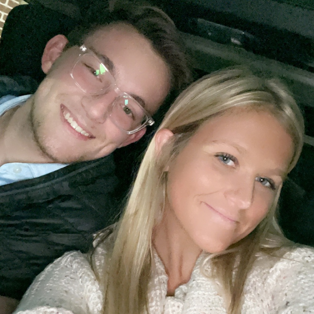 Meet your Posher, Natalie